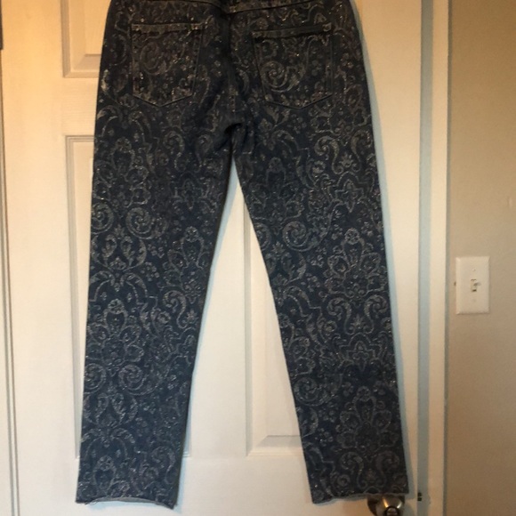 New Authentic Dolce and Gabbana jeans - Picture 10 of 13